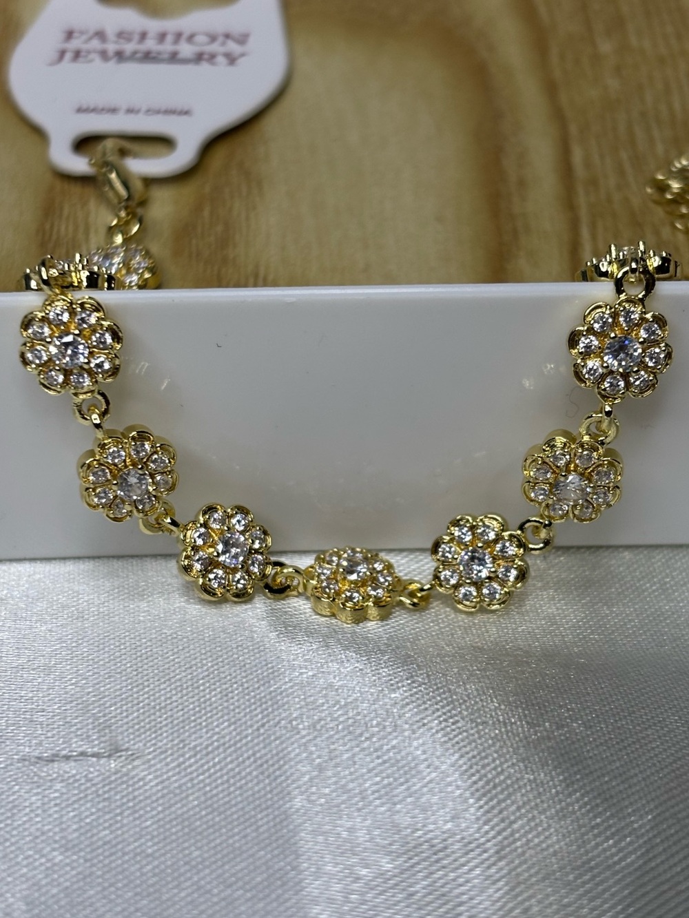 18k Gold Plated Floral Crystal Bracelet